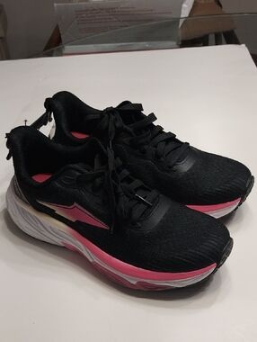 Avia NWT Women's Gel Sneakers Size 8.5M Black Pink Memory Foam Gel Inserts
